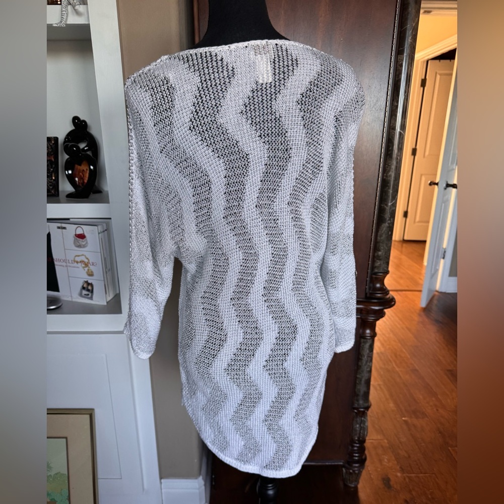 Chico’s White Sweater Metal Chain Tunic Top - Picture 4 of 12